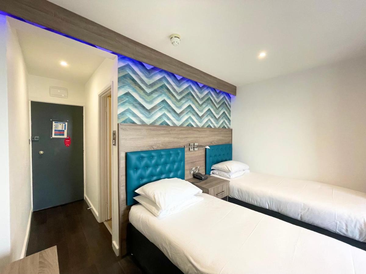 Suncliff Hotel - Oceana Collection Bournemouth Exterior photo